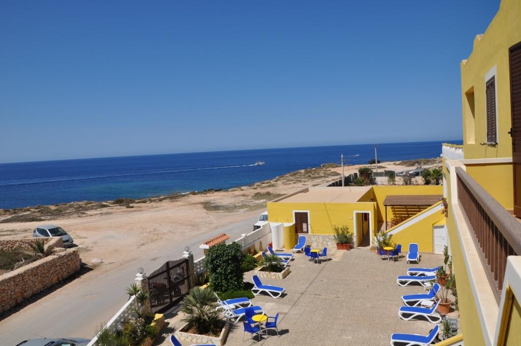 Hotel Mare Blu Lampedusa Exterior photo