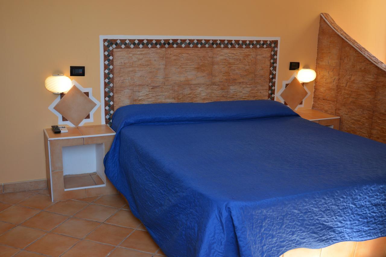 Hotel Mare Blu Lampedusa Exterior photo
